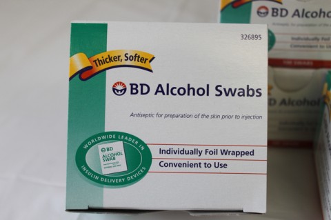 Alcohol Swabs, Pack of 3, 100 Total